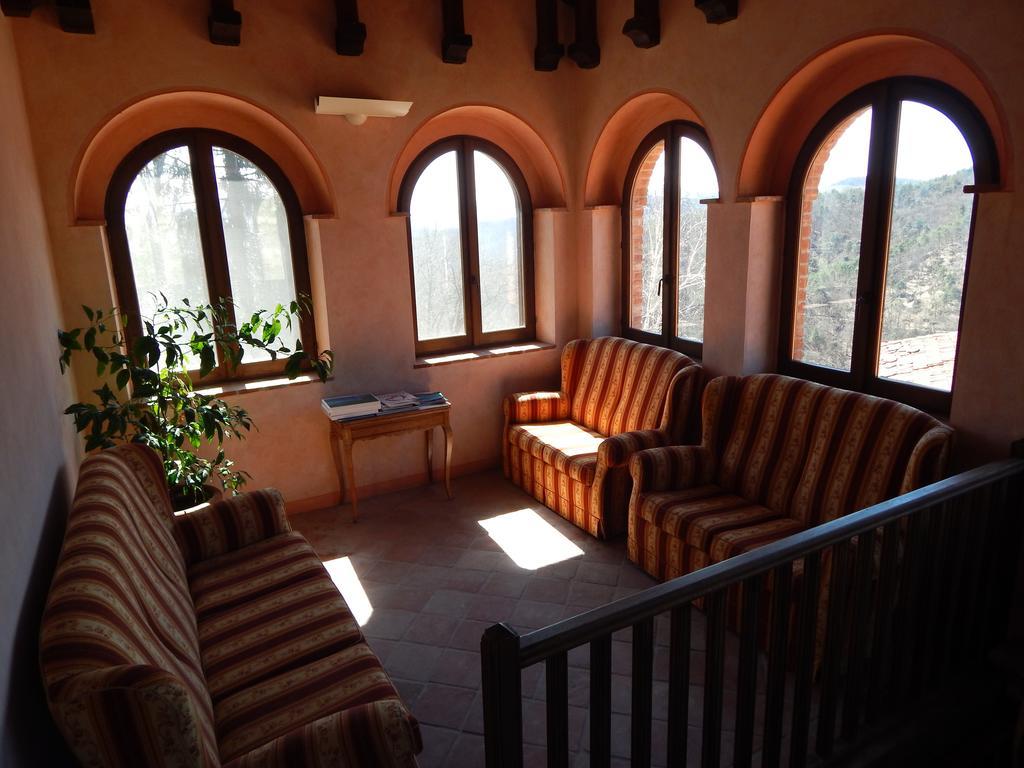 Castel Martino Villa Cortemilia Exterior foto